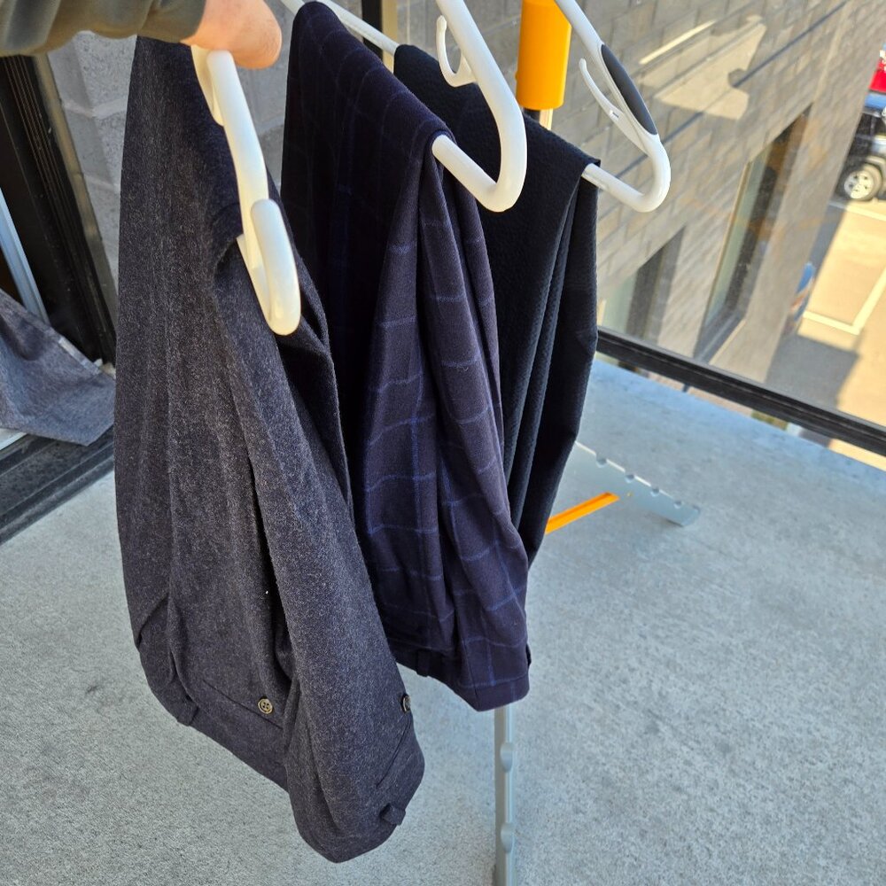 Lot of three (3) Todd Snyder mens dress pants tagged US 32